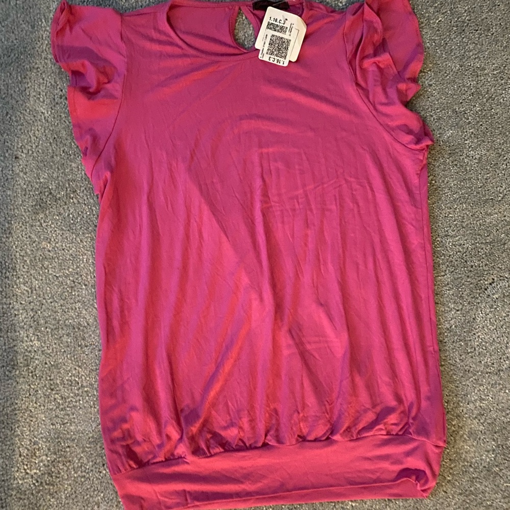 NWT ladies Hot Pink Top size small